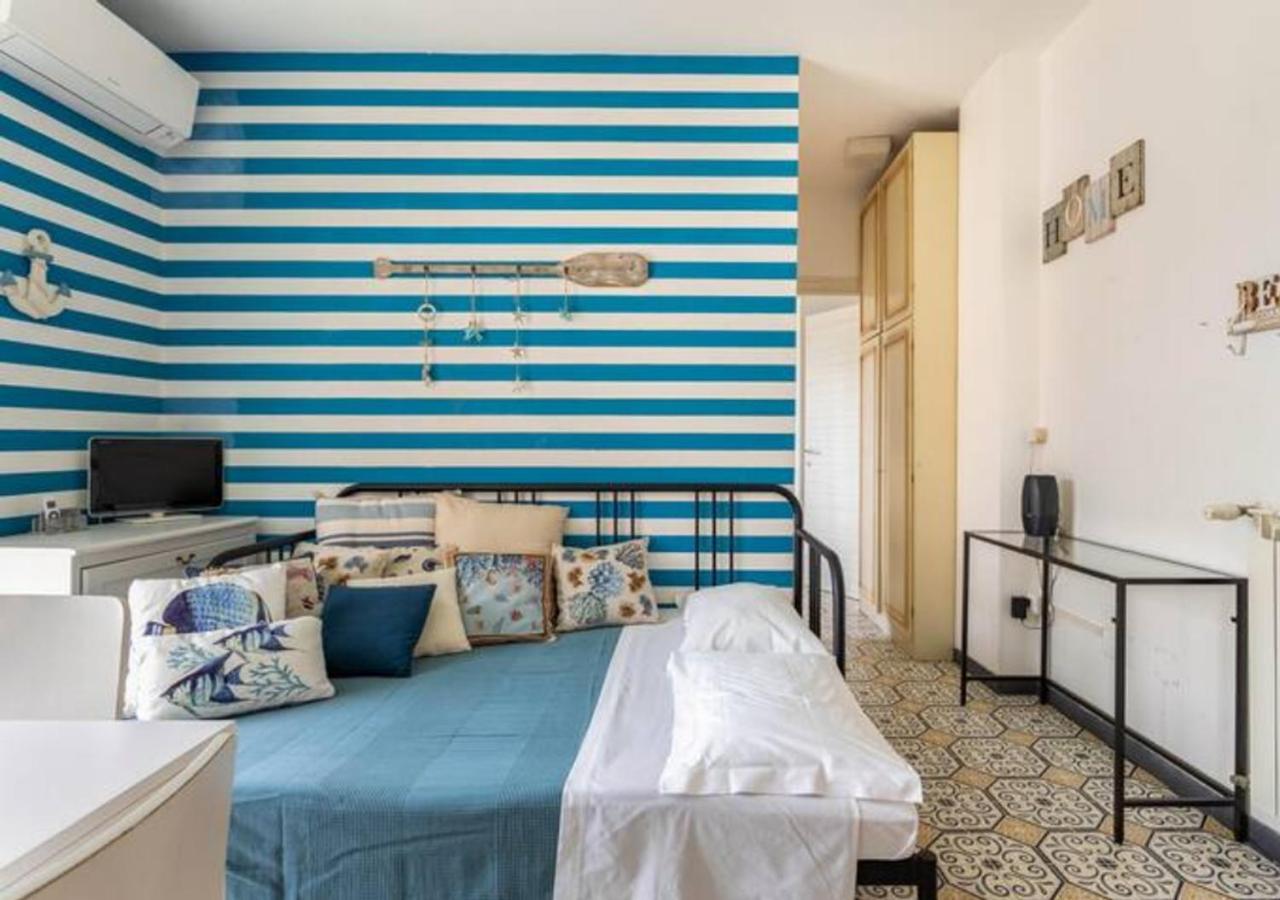 Aria Di Mare Apartamento Lavagna Exterior foto